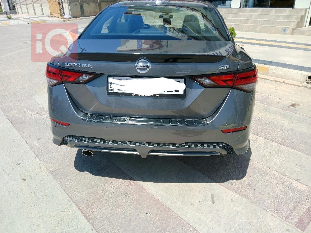 نيسان سنترا